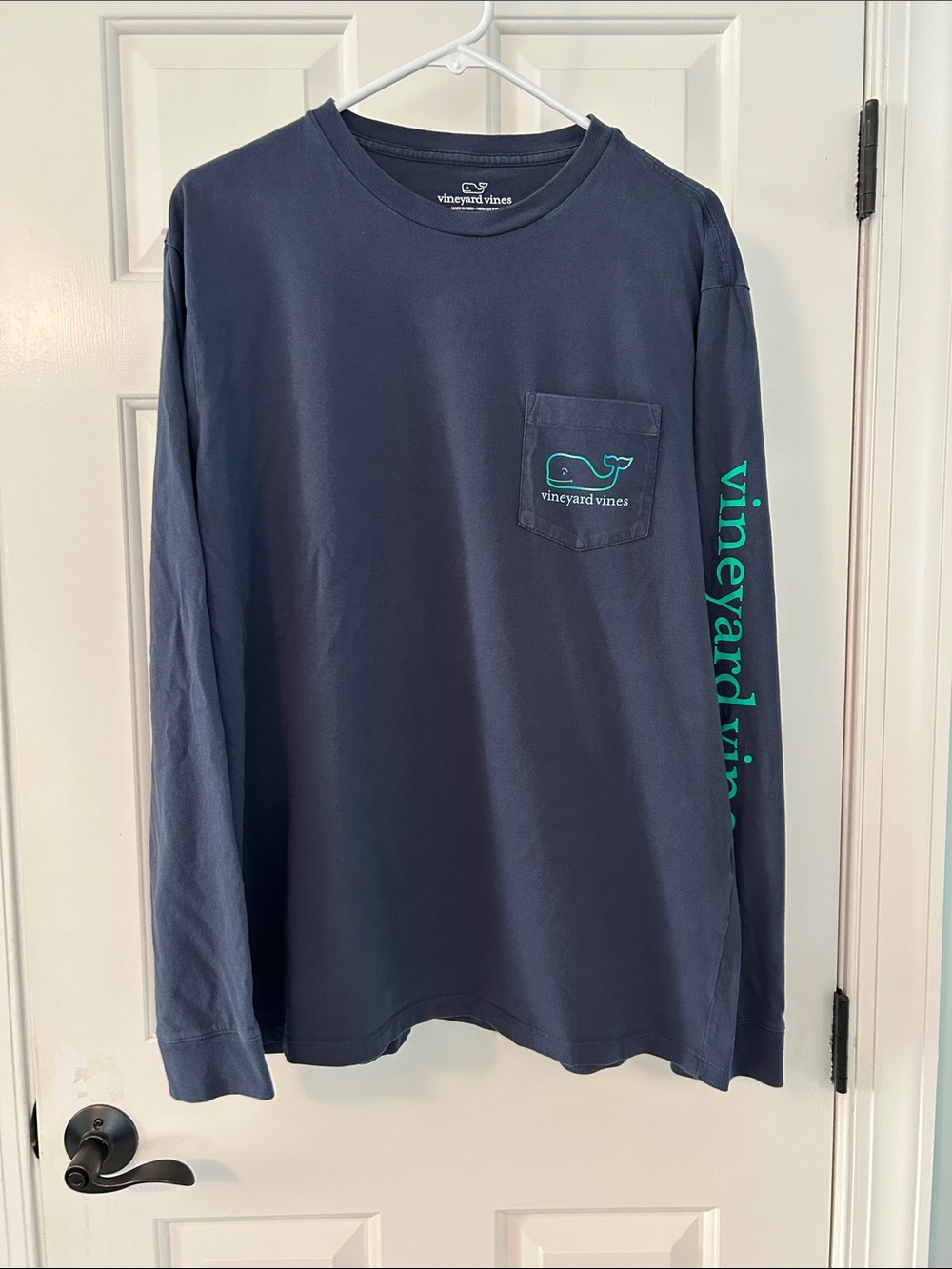 Vineyard Vines Navy Long-Sleeve Pocket Tee with Mint Logo